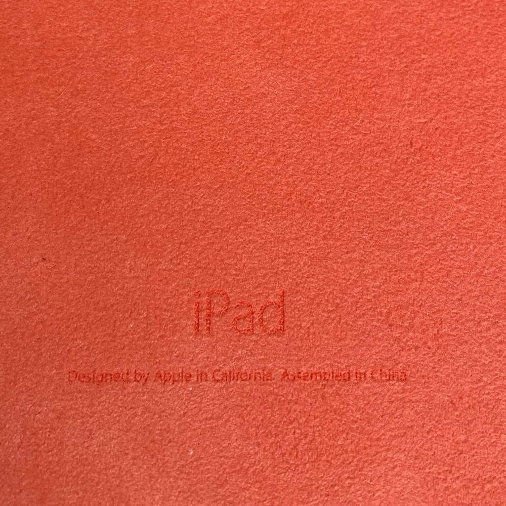 Apple iPad 9.7" Case ๐ Silicone Case for 9.7" iPad Pro & Air 2 ๐ก๏ธEUC - Picture 6 of 6